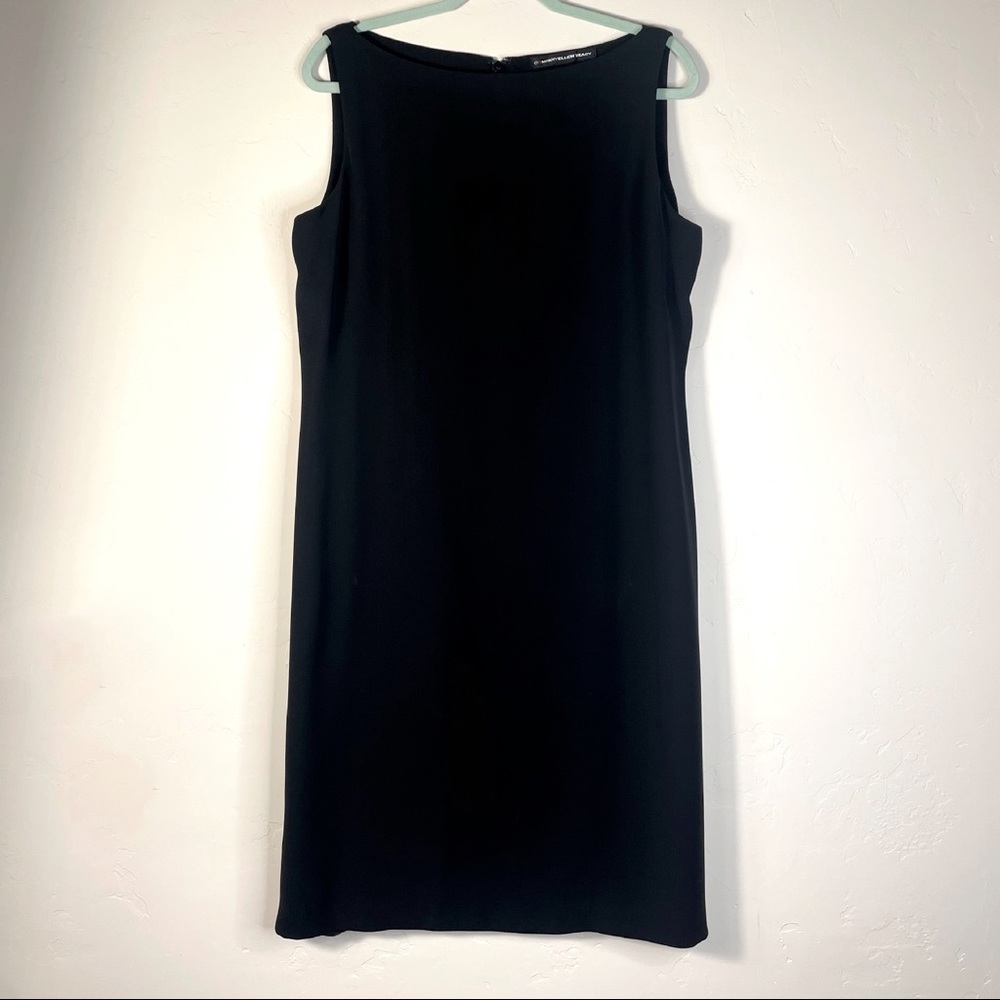 Company Ellen Tracy black dress